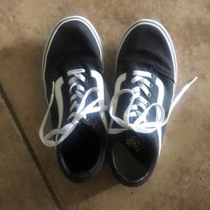 Black lace up vans: woman’s 9.5